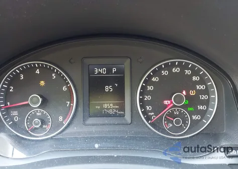 2010 Volkswagen Jetta Limited Edition from USA, damaged, VIN 3VWRX7AJ6AM109254